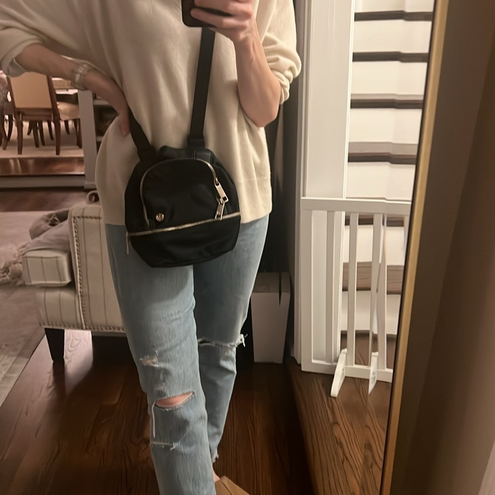 Lululemon City Adventurer Backpack - Micro (Old/Better Version)